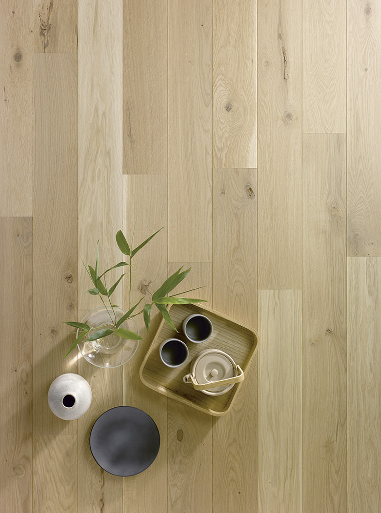 chêne AURORE VERNIS longueur 1800mm largeur  140mm epaisseur 11mm